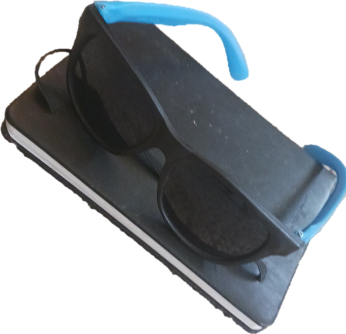 Cheap Sunglasses (Colors May Vary)